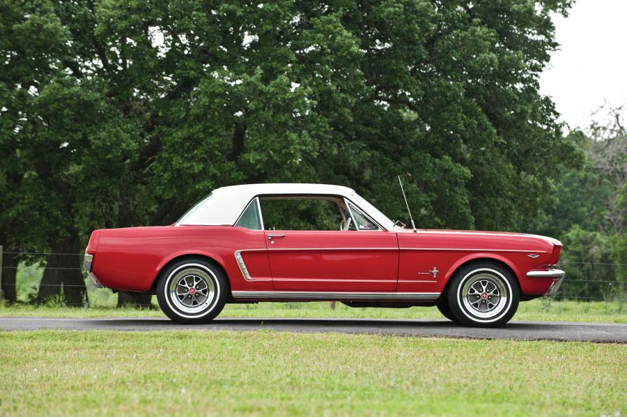  Ford Mustang Hardtop 1964 года  (фото 17 из 34)